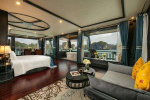 La Regina Grand Cruise suite