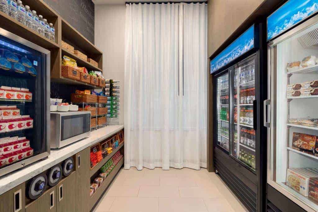 DoubleTree by Hilton Manhattan New York 3 Doubletree by hilton NewYork winkeltje