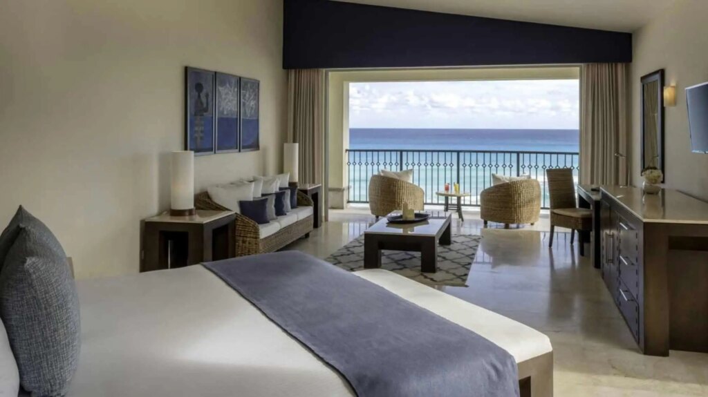 Grand Park Royal Cancún 11 Grand Park Royal Cancun 16