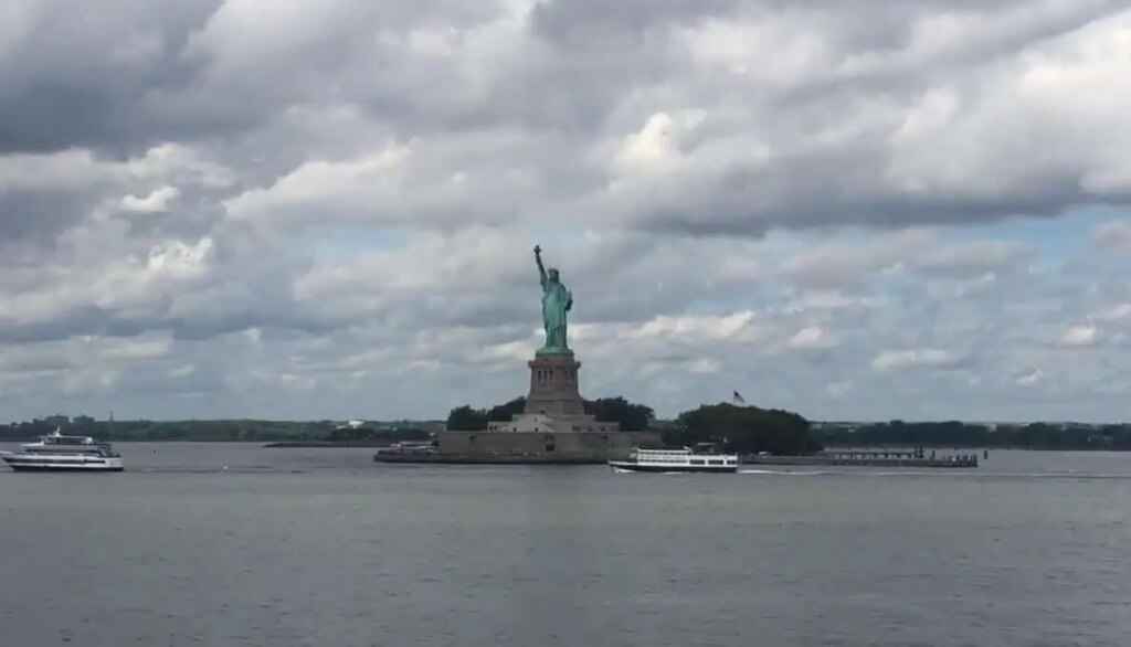 Rondreis oostkust Boston naar Orlando (21 dagen) 21 Vrijheidsbeeld in New York