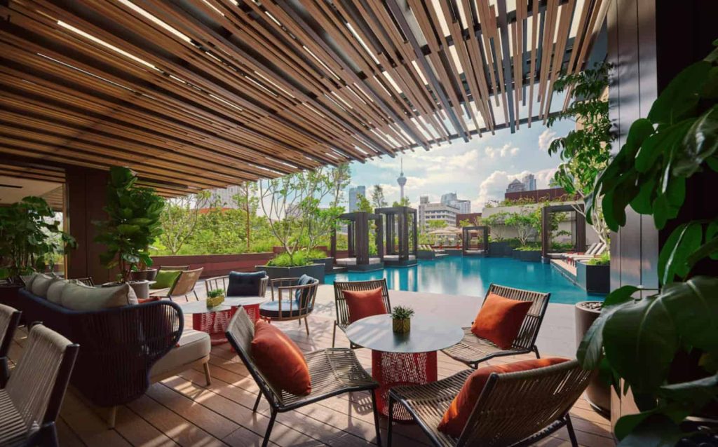 park royal collection Kuala Lumpur zwembad bar